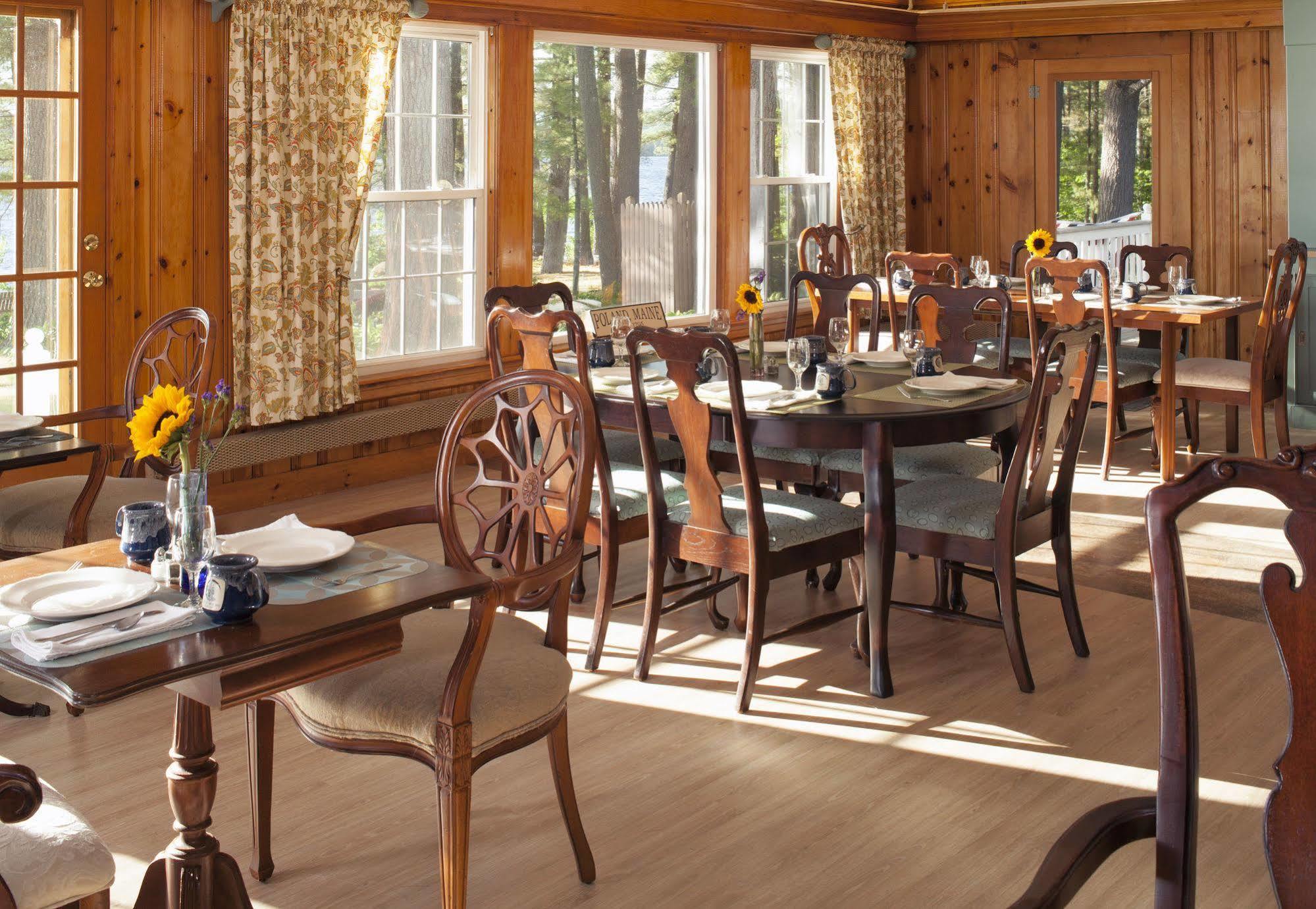 Wolf Cove Inn Poland Экстерьер фото